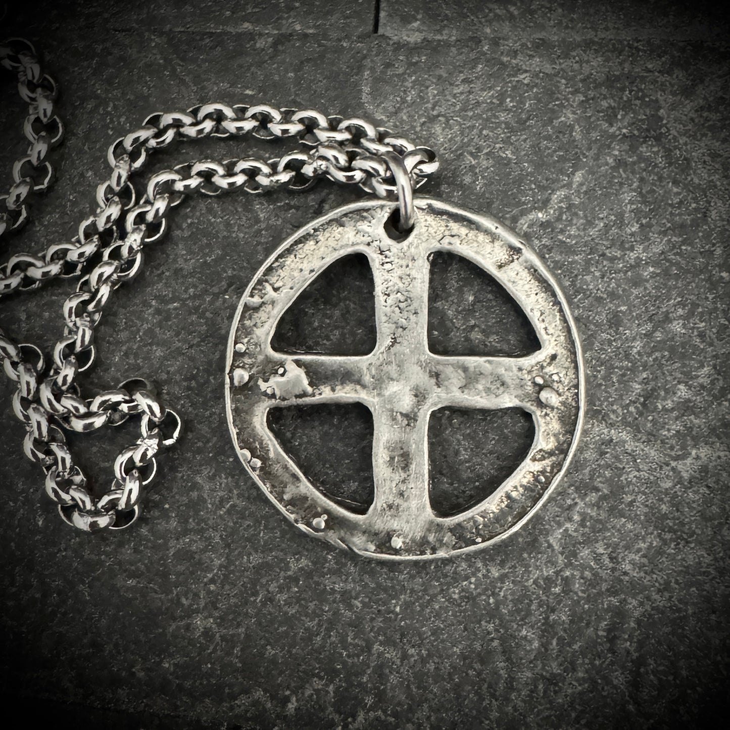Circle Cross