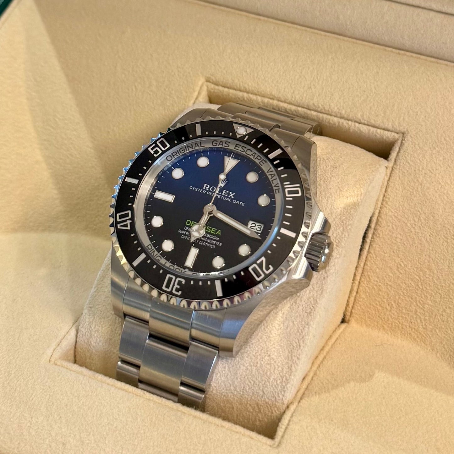 Rolex Deepsea “James Cameron” – Model 136660 (2025)
