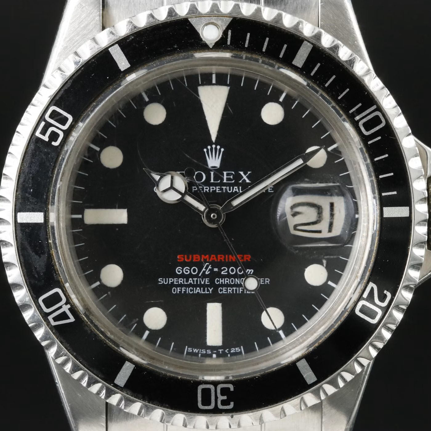 Rolex Submariner "Red" 1680 Watch - Rare Factory Error "Pateted" Clasp