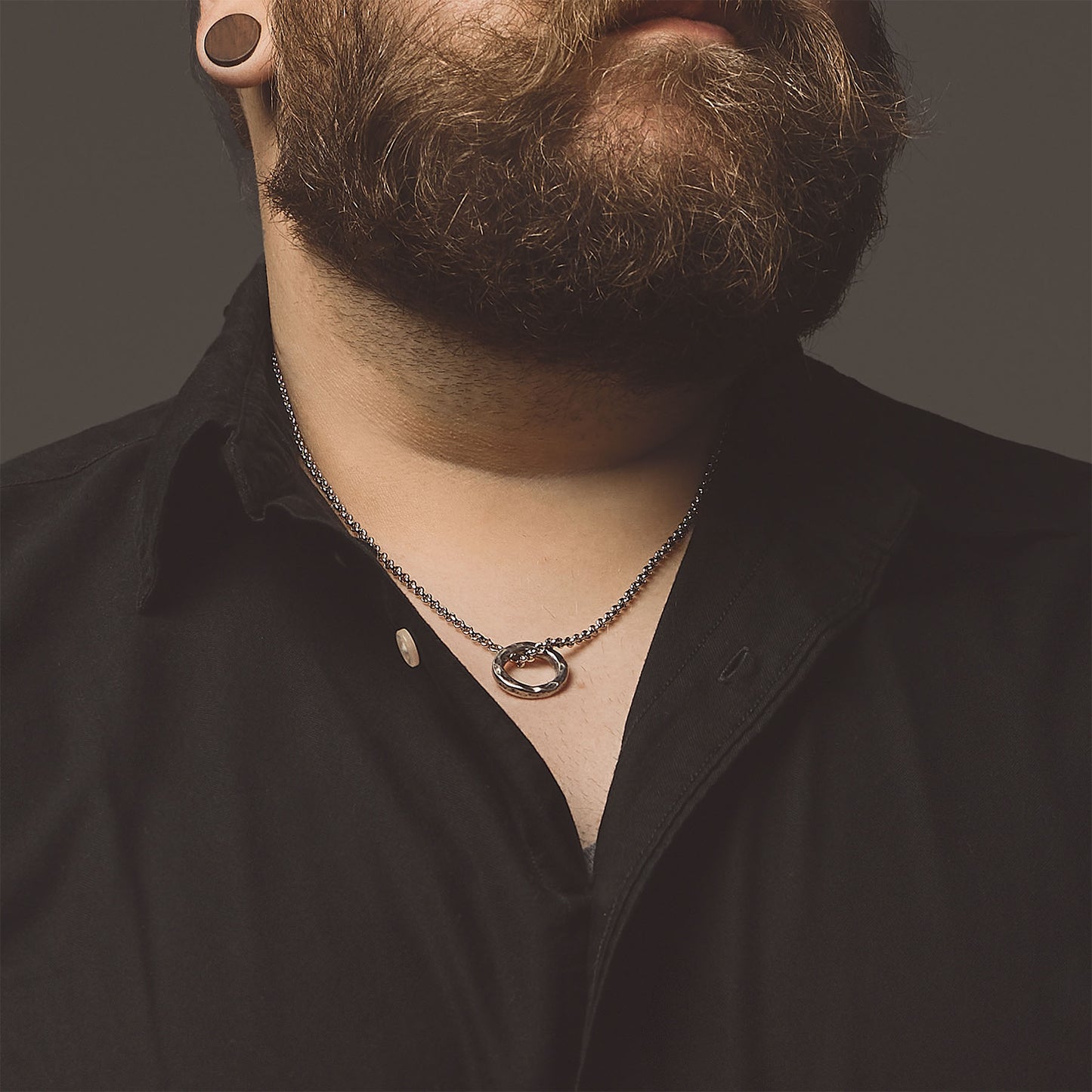 minimalist  mens necklace silver johnny LTD