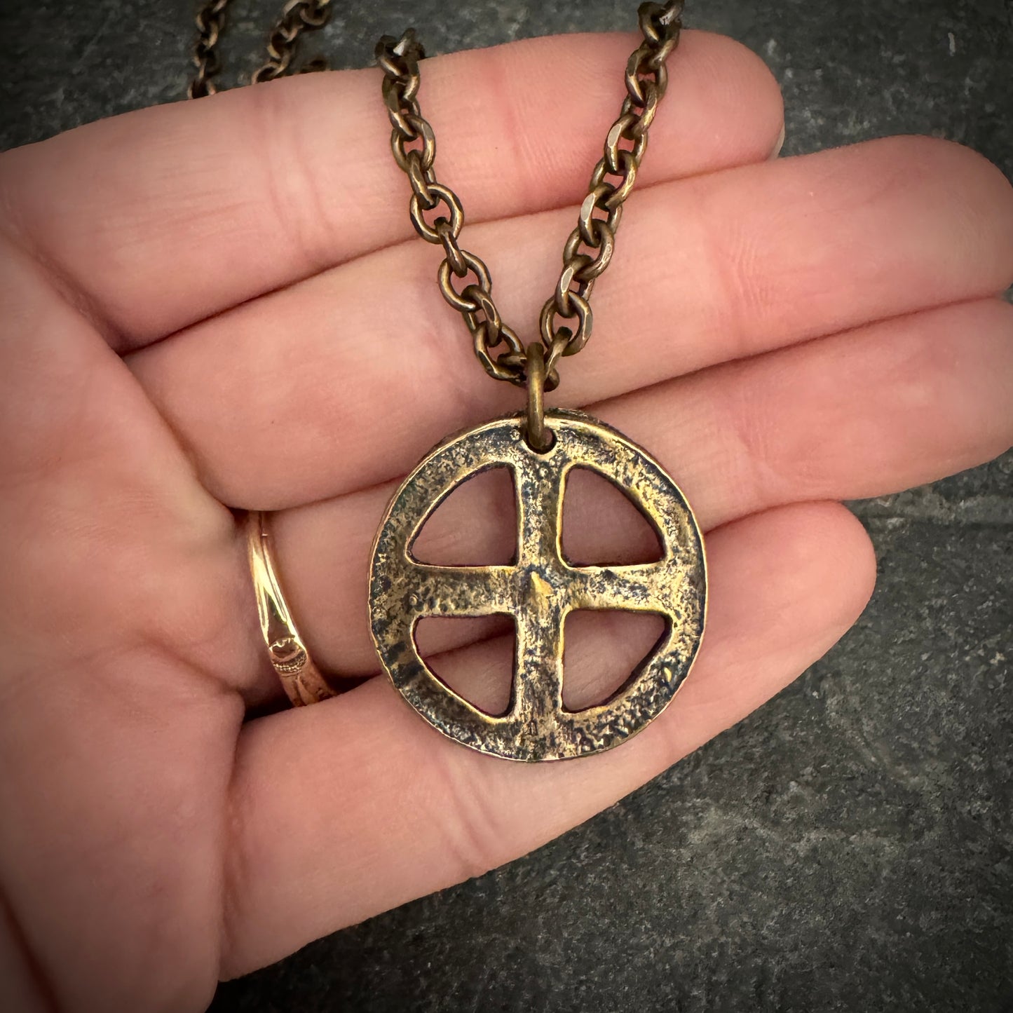 Circle Cross