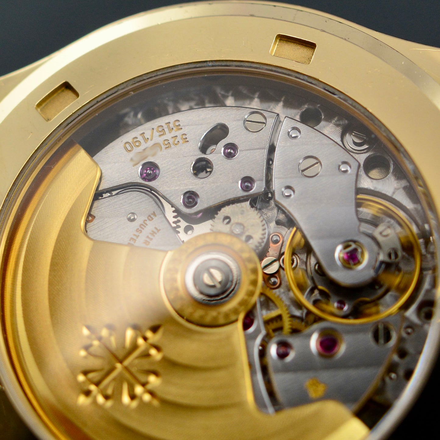 Patek Philippe Calatrava 5107J-001 18k - 37mm Watch (2001-2005)