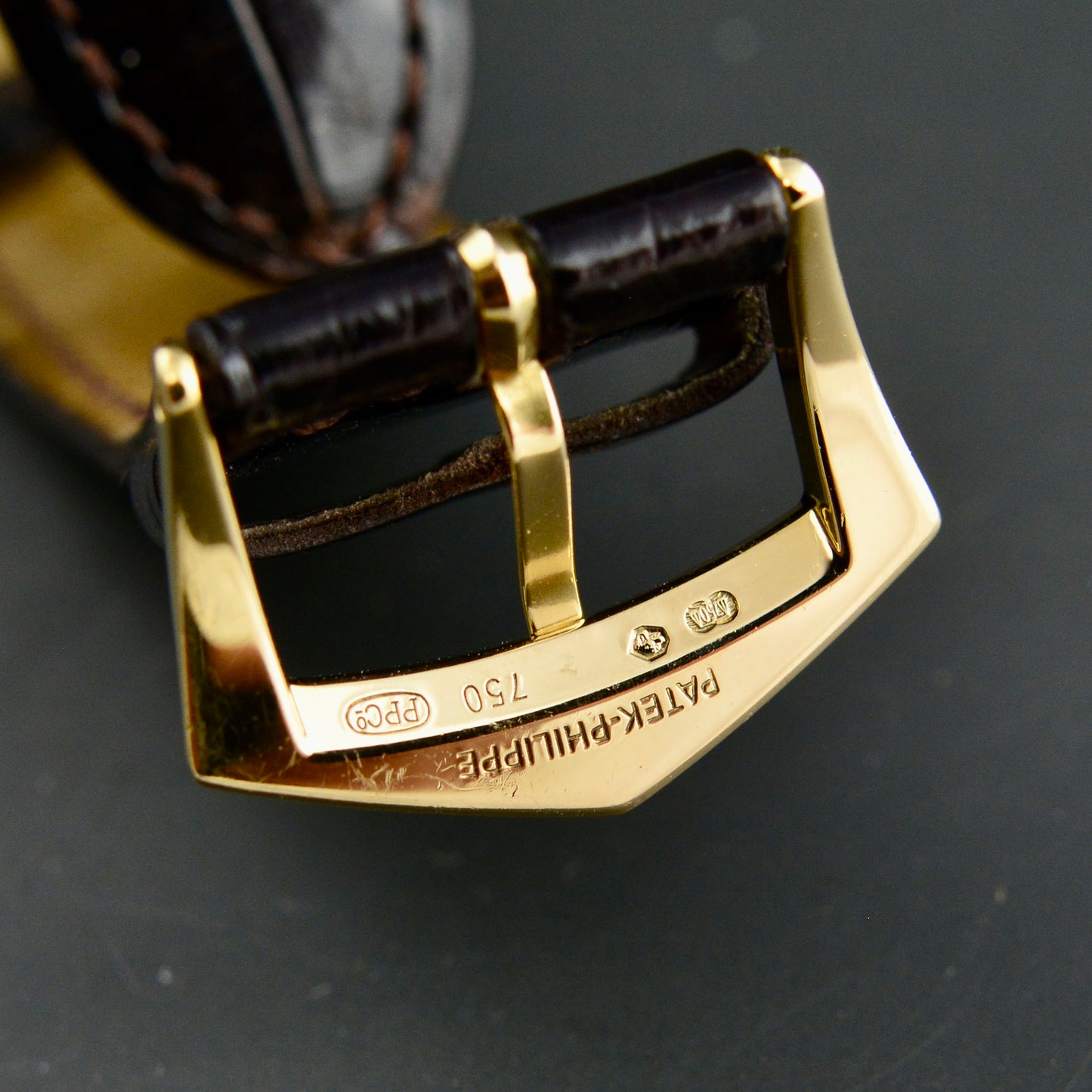 Patek Philippe Calatrava 5107J-001 18k - 37mm Watch (2001-2005)