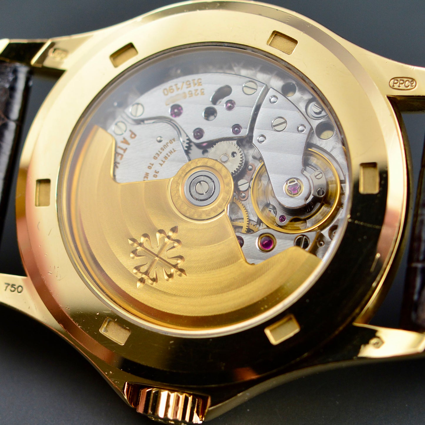 Patek Philippe Calatrava 5107J-001 18k - 37mm Watch (2001-2005)