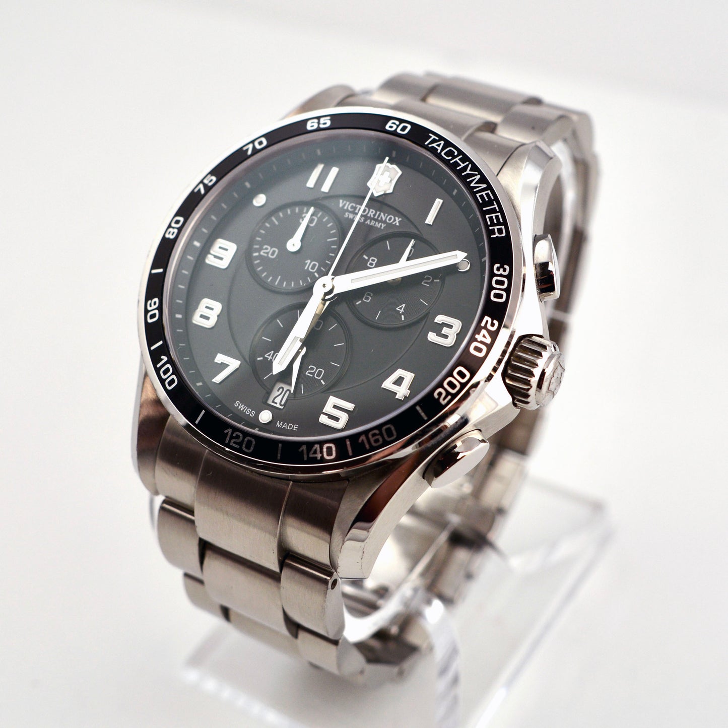 Victorinox Swiss Army Chrono Classic – Model 241650